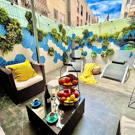 Elegante Apartamento Tres Colores อาลิกันเต ภายนอก รูปภาพ