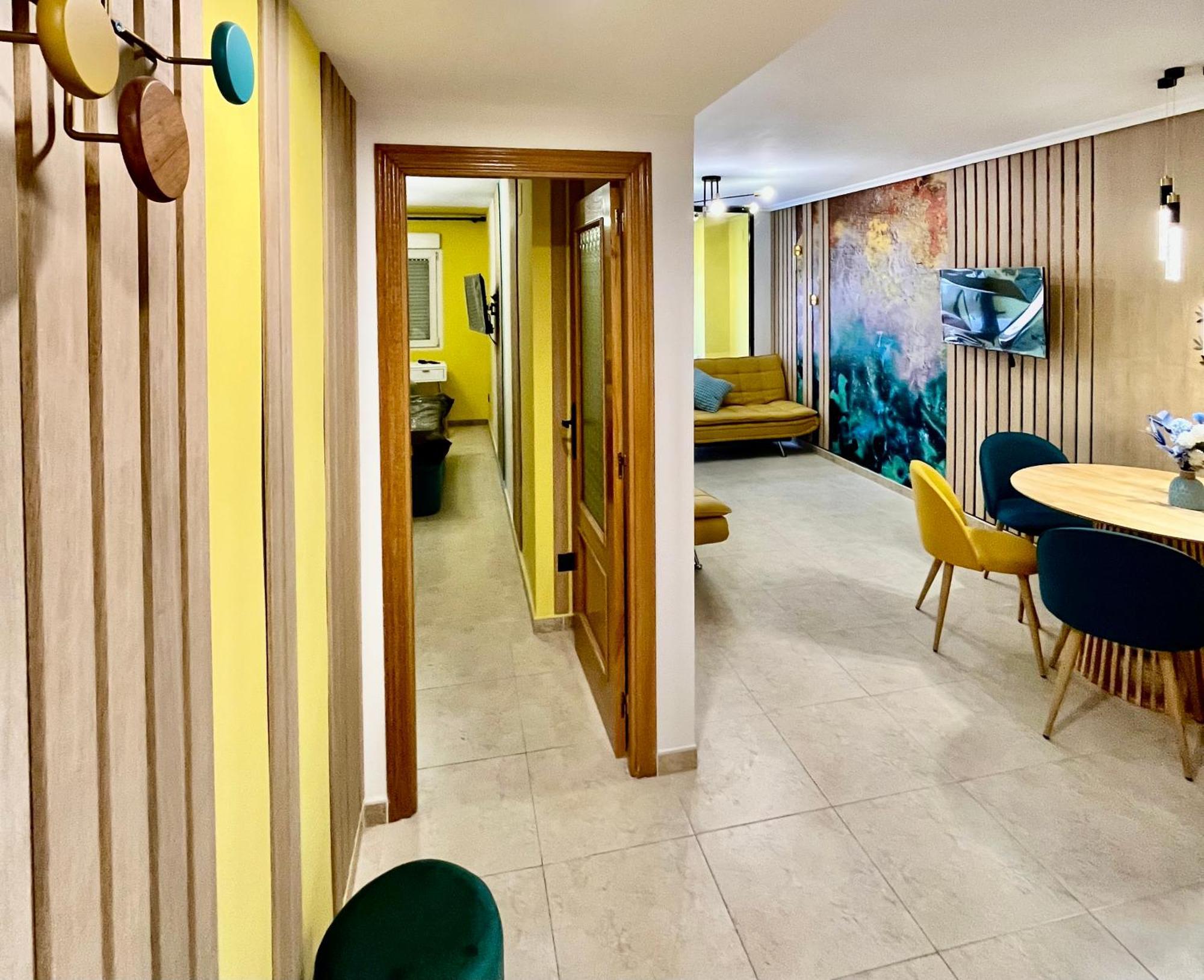 Elegante Apartamento Tres Colores อาลิกันเต ภายนอก รูปภาพ