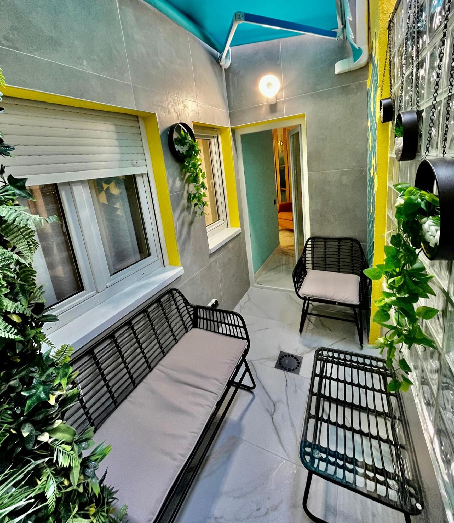 Elegante Apartamento Tres Colores อาลิกันเต ภายนอก รูปภาพ