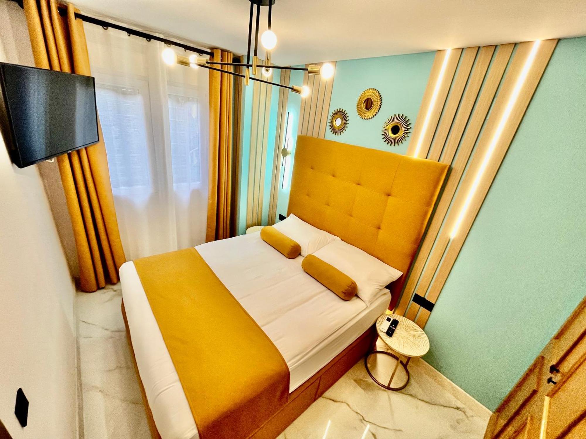Elegante Apartamento Tres Colores อาลิกันเต ภายนอก รูปภาพ