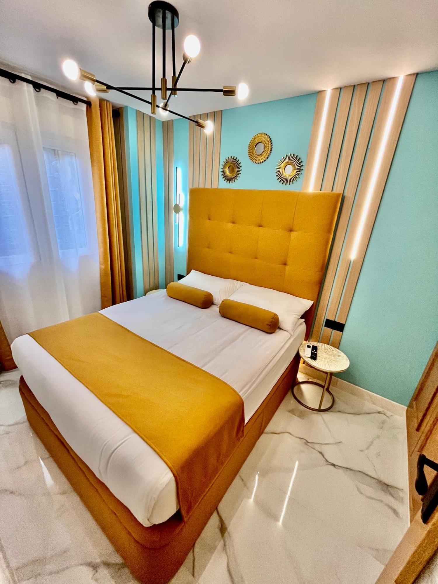Elegante Apartamento Tres Colores อาลิกันเต ภายนอก รูปภาพ