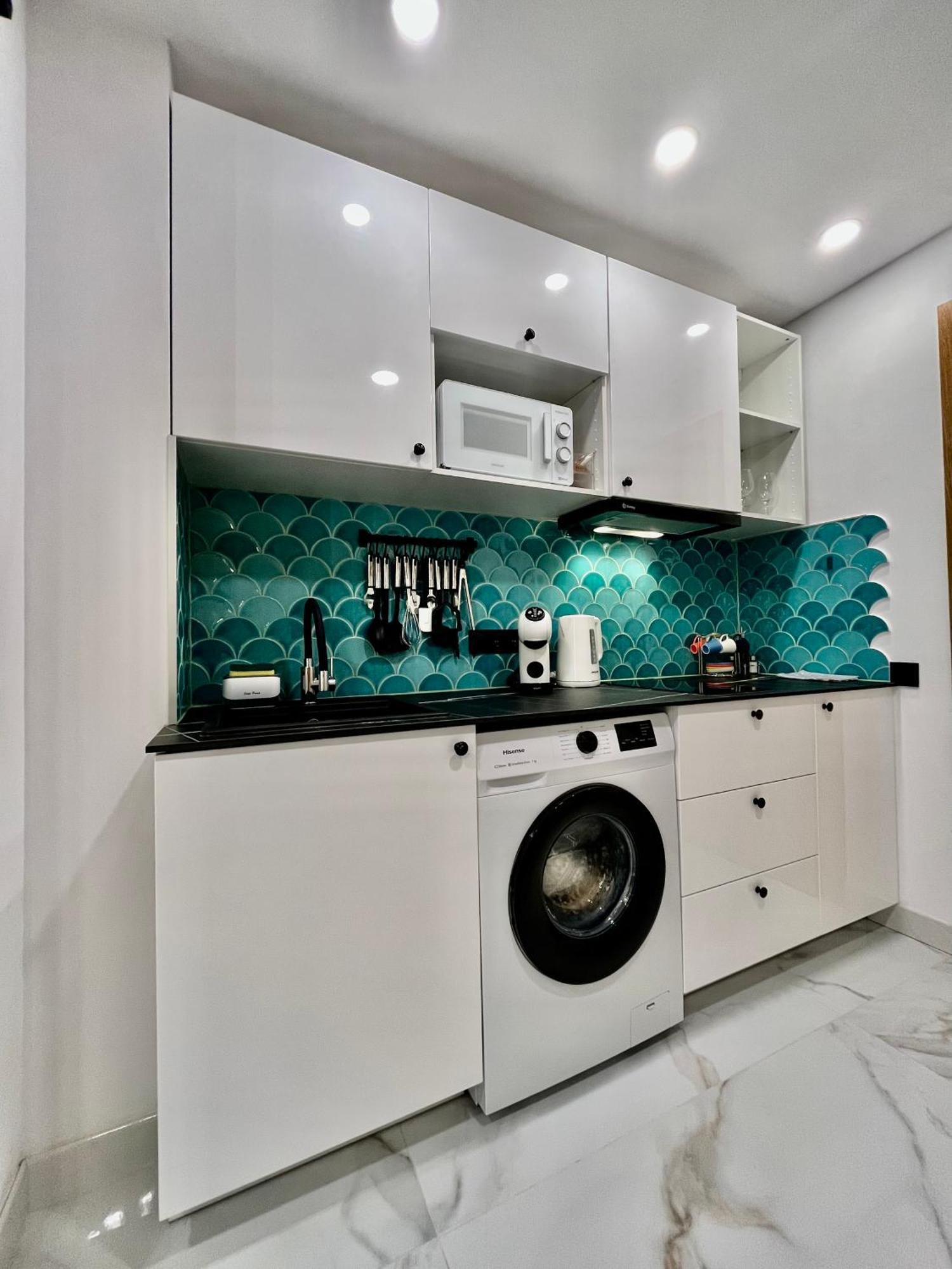 Elegante Apartamento Tres Colores อาลิกันเต ภายนอก รูปภาพ