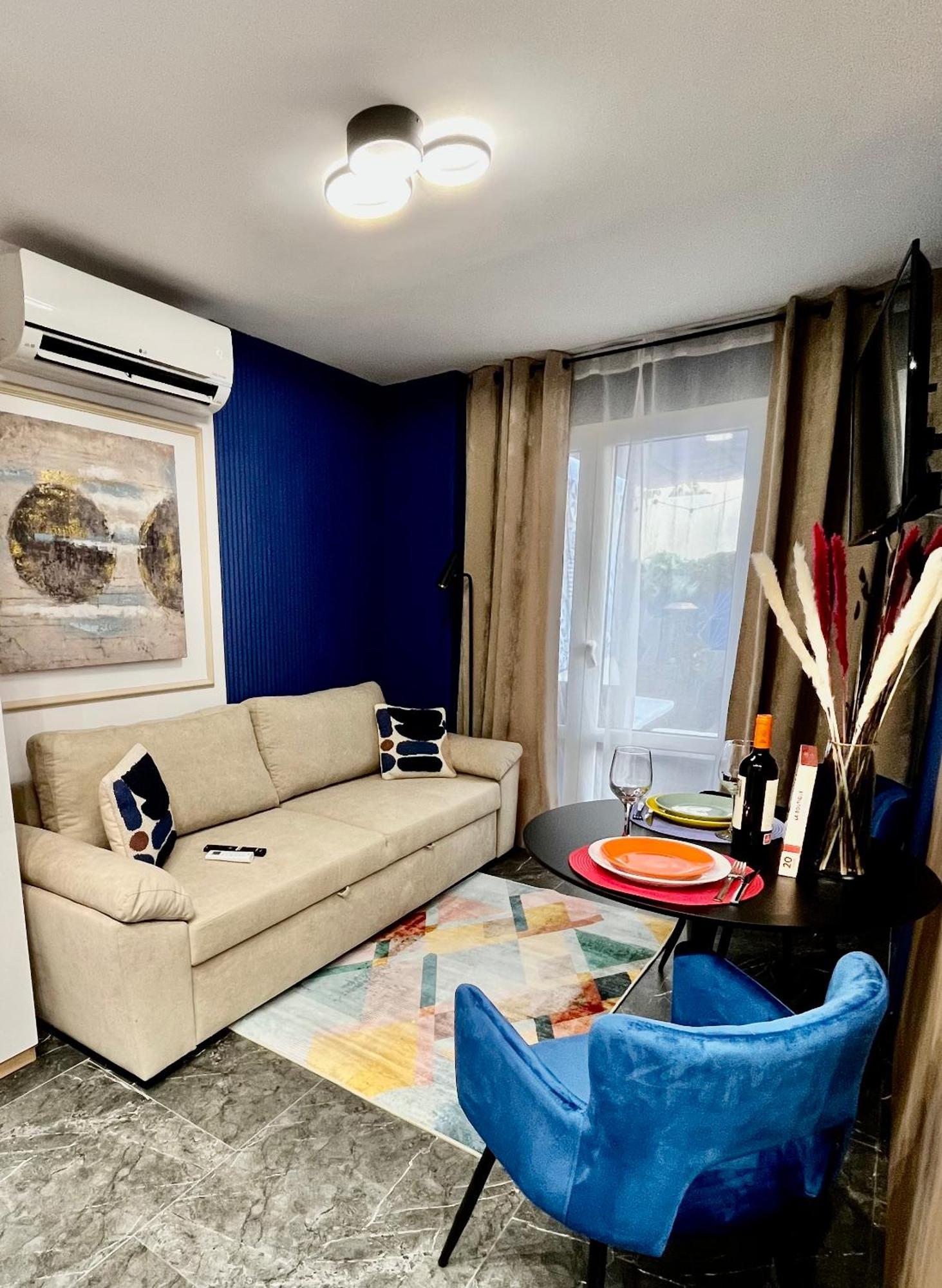Elegante Apartamento Tres Colores อาลิกันเต ภายนอก รูปภาพ