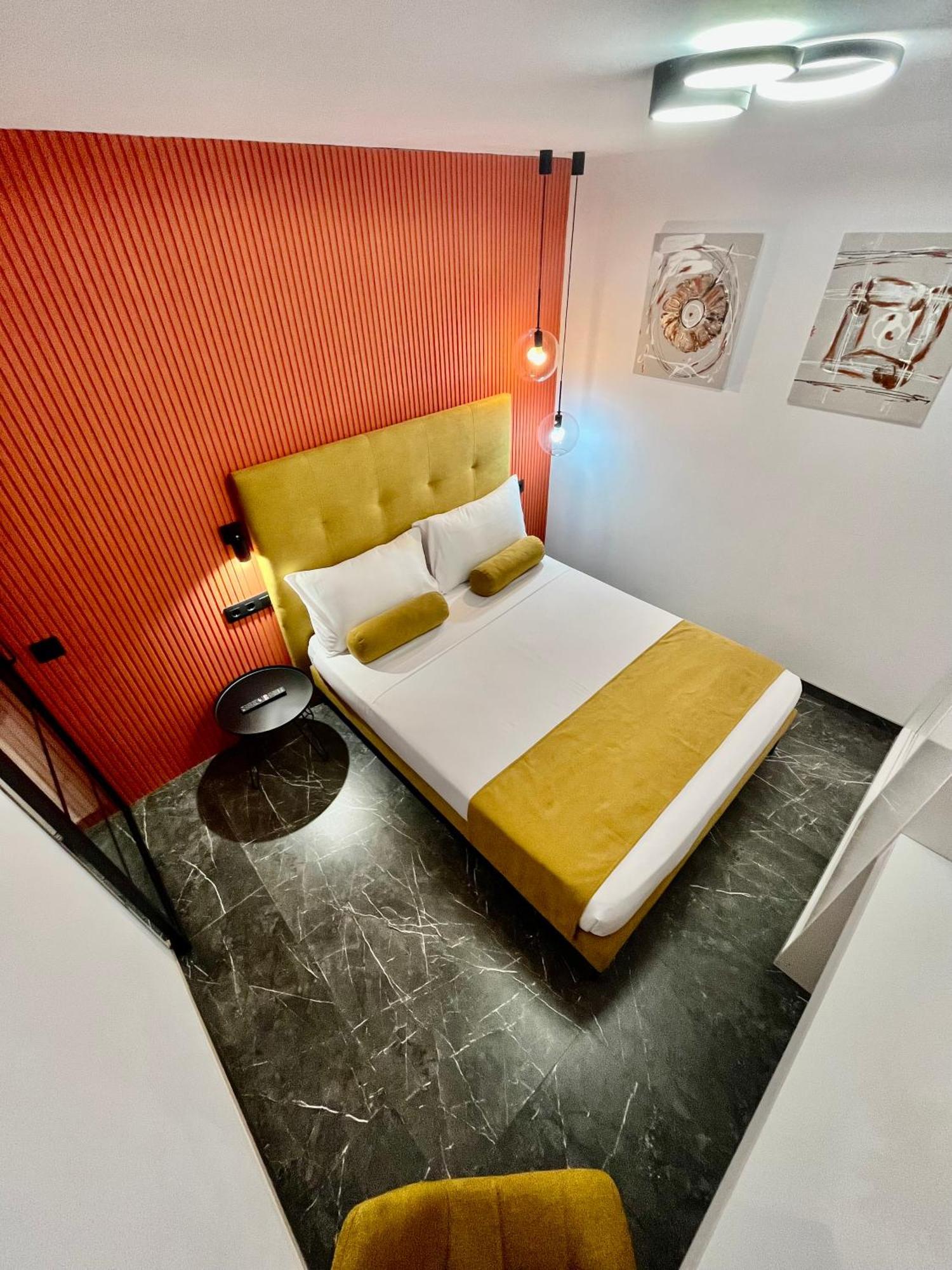 Elegante Apartamento Tres Colores อาลิกันเต ภายนอก รูปภาพ
